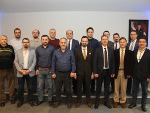 Prostat büyümesi tedavisinde kullanılan HoLEP İzmir’de anlatıldı