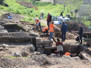 Sondaj çalışması yapan arkeologlar şoke oldu