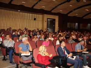 Ege İhracatçı Birliklerinden yüzde 100 başarıya ulaştıran eğitim