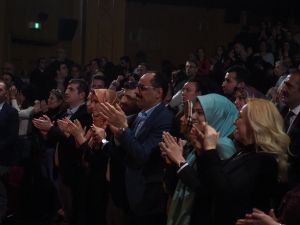 Mazhar Alanson’dan Cemal Reşit Rey Senfoni Orkestrası ile muhteşem konser