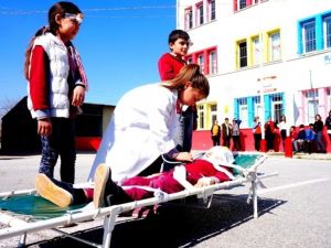 Sarıgöl’de yangın ve deprem tatbikatı