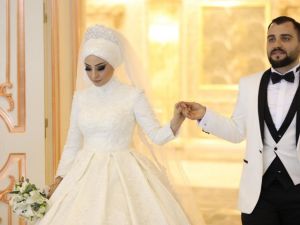 Sevilen fenomen Hazal Pelin Aydın dünyaevine girdi