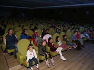 Efeler Belediyesinden çocuk sineması