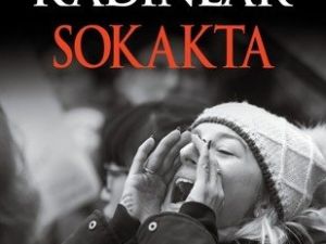 Mine Gülcü Aşiyan’ın ‘Kadınlar Sokakta’ adlı kitabı çıktı