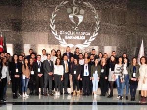 Aydın MEB, Yarının Liderleri Zirvesine katıldı