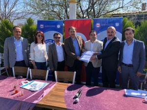 Özdemir’den birlik ve beraberlik mesajı