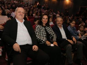 Kartal Belediyesi Sanat Akademisi öğrencilerinden 1. yıla özel muhteşem konser