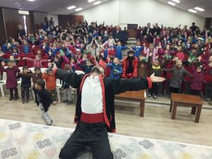 Pazarlar’da tiyatro