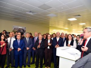 Manisa Şehir Hastanesinde Tıp Bayramı resepsiyonu