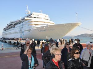 Türkiye’ye gelen kruvaziryerlerin yüzde 58.7’si Kuşadası’na demirliyor