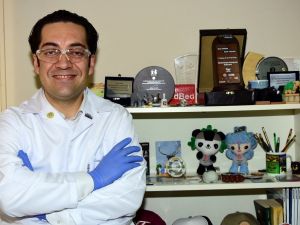 Selülozu nanoteknoloji ile geliştirip çelik mukavemetine çıkardı