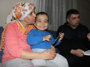 Fıtık ameliyatı için hastaneye giden küçük çocuğun testisinin alındığını iddia edildi