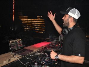 İranlı turistler Nevruz’u kutlamak için barlara akın etti