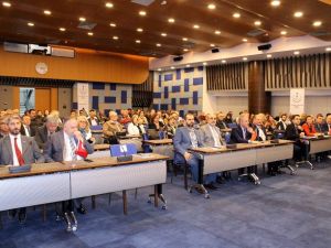 TÜMSİAD, startı İzmir’den verdi