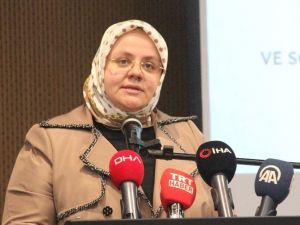 Bakan Selçuk bugün açıklanan 2018 yılı iş gücü göstergelerini değerlendirdi