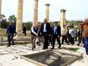 Kültür ve Turizm Bakanı Ersoy: “Stratonikeia ikinci Efes olabilir”
