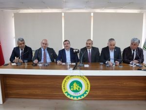 Akhisar’dan zeytin primine teşekkür