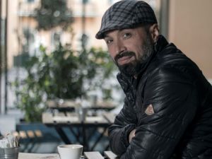 Yazar ve Radyo Programcısı Engin Dal’ın ilk kitabı okuyucu ile buluştu