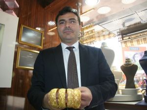 Altın fiyatları normal seyrine döndü