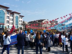 Otizmli çocuklar ’biz hasta değil farklıyız’ dediler