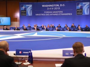 NATO dışişleri bakanları 20 Ağustos’ta Afganistan için toplanıyor