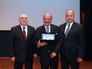 Yaşar Üniversitesi’nde 18. yıl gururu