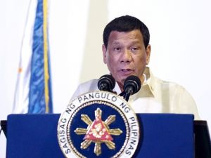 Filipinler Devlet Başkanı Duterte’den yeni gaf: “Başkanlık kadınlara göre değil”