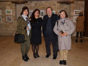 Kuşadası’nda suluboya resim sergisi açıldı