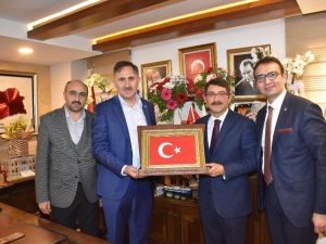 Sağlık Sen Genel Başkanı Durmuş’tan Başkan Çelik’e ziyaret