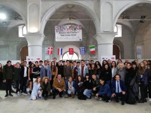 Mülteci sorunu öğrencilerin proje konusu oldu