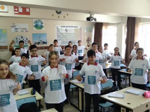 Soğucak Ortaokulu’nda uluslararası eğitim başarıları değerlendirildi