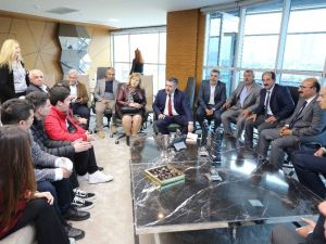 Harvard’tan davet alan Bayraklılı öğrencilere tam destek