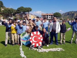 Nazilli’de ’Engelleri Uçuruyorum’ etkinliği düzenlendi