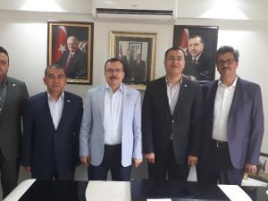 Eğitim-Bir-Sen Akhisar’da eğitimcilerle buluştu