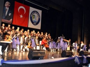 Sanat müziği konseri mest etti