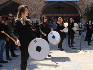 Aydın BŞB Kadın Mehteran Takımından Kuşadası’nda konser