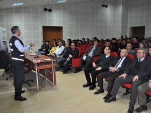 DPÜ’de ‘Temel Afet Bilinci’ semineri