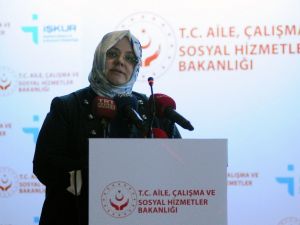 Bakan Selçuk: “Kadın işgücüne katılım oranını yüzde 34,1’e çıkardık”