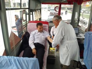 Selendi’de 50 ünite kan toplandı