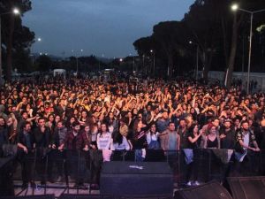 Egeli gençler Kurtalan Ekspres ile coştu