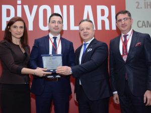 Yorglass’a ihracat ödülü