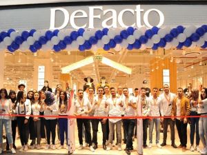 DeFacto Fas’ta pazar liderliğine oynuyor