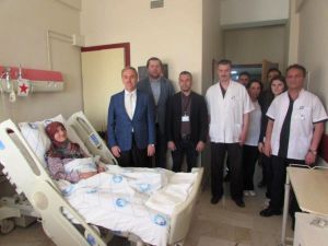 Kütahya’da hastayla ’konuşarak beyin ameliyatı’ gerçekleştirildi