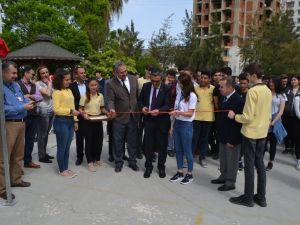 Kuşadası’nda TUBİTAK 4006 Bilim Fuarı düzenledi