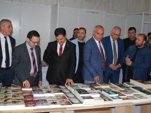Salihli ilk kez kitap fuarı ile tanıştı