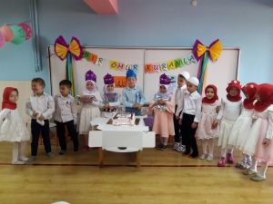 Kur’an- Kerim’i okumayı öğreniyorlar