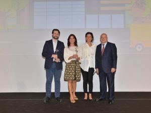 Boyner’in ‘İyiliğe Dönüştür’ projesine Altın Pusula ödülü