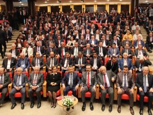 Ticaret Bakanı Pekcan: “Bu sene de ilk 3 ayda ticaretimiz ve ihracatımızda artış var”