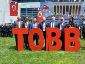 TOBB Başkanı Hisarcıklıoğlu’na Aydın inciri