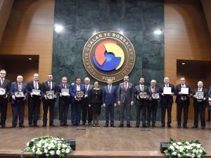 Kuşadası Ticaret Odası heyeti, TOBB genel kuruluna katıldı